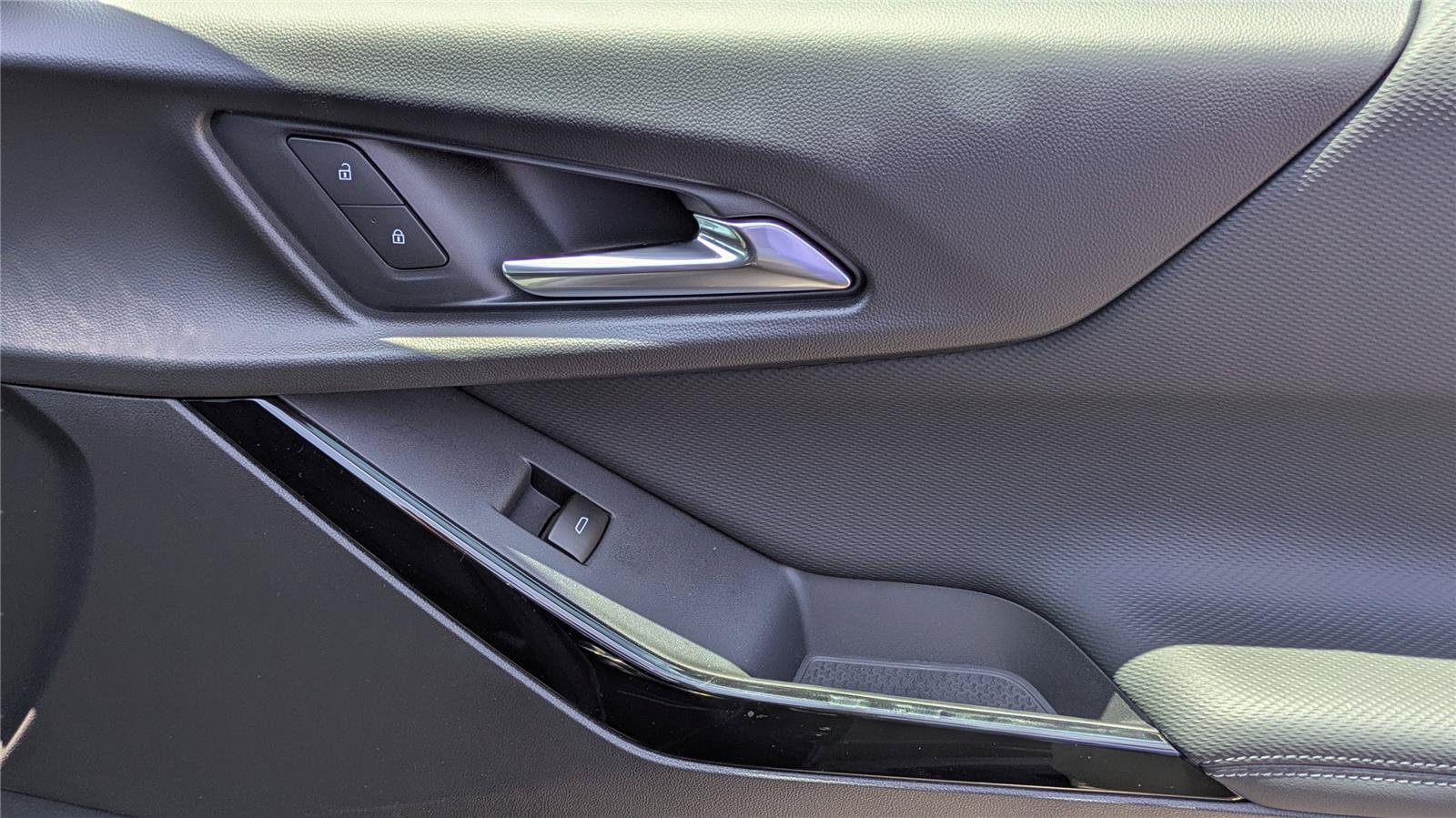 New 2026 Chevrolet Equinox LT FWD image 22