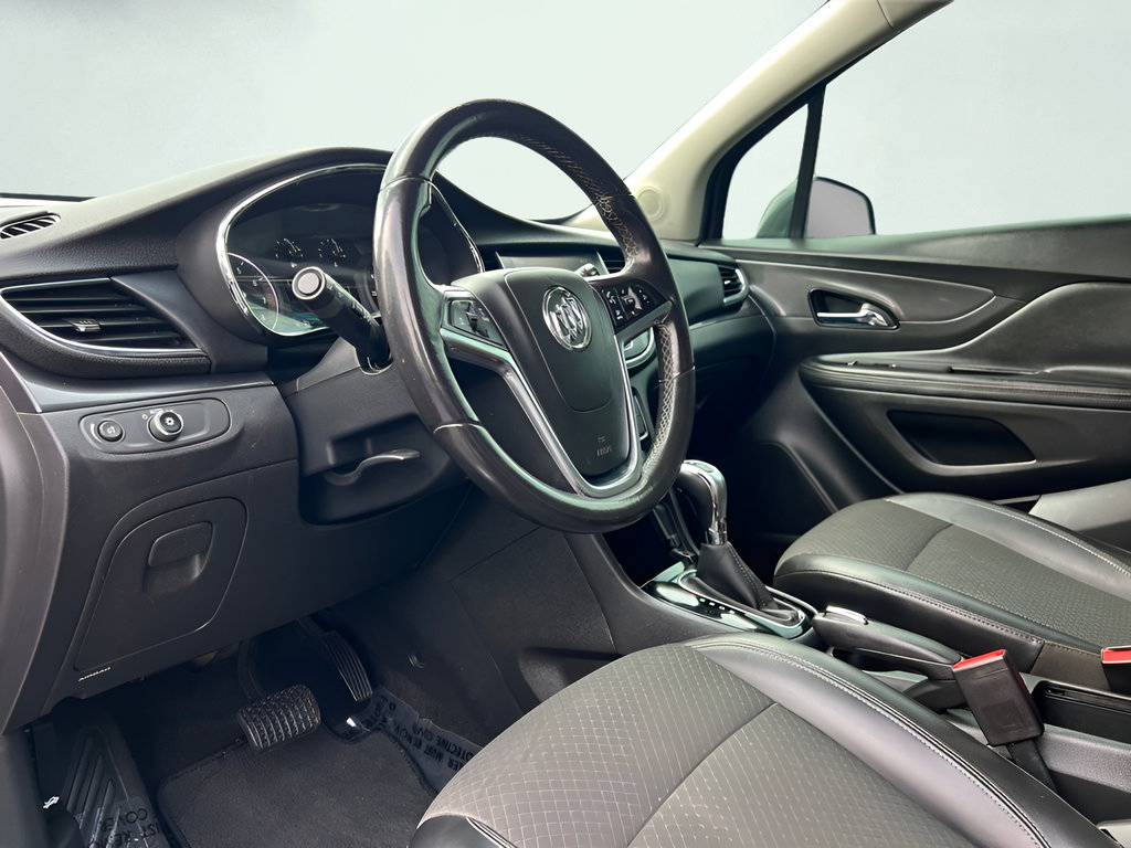 Used 2018 Buick Encore Preferred FWD image 31
