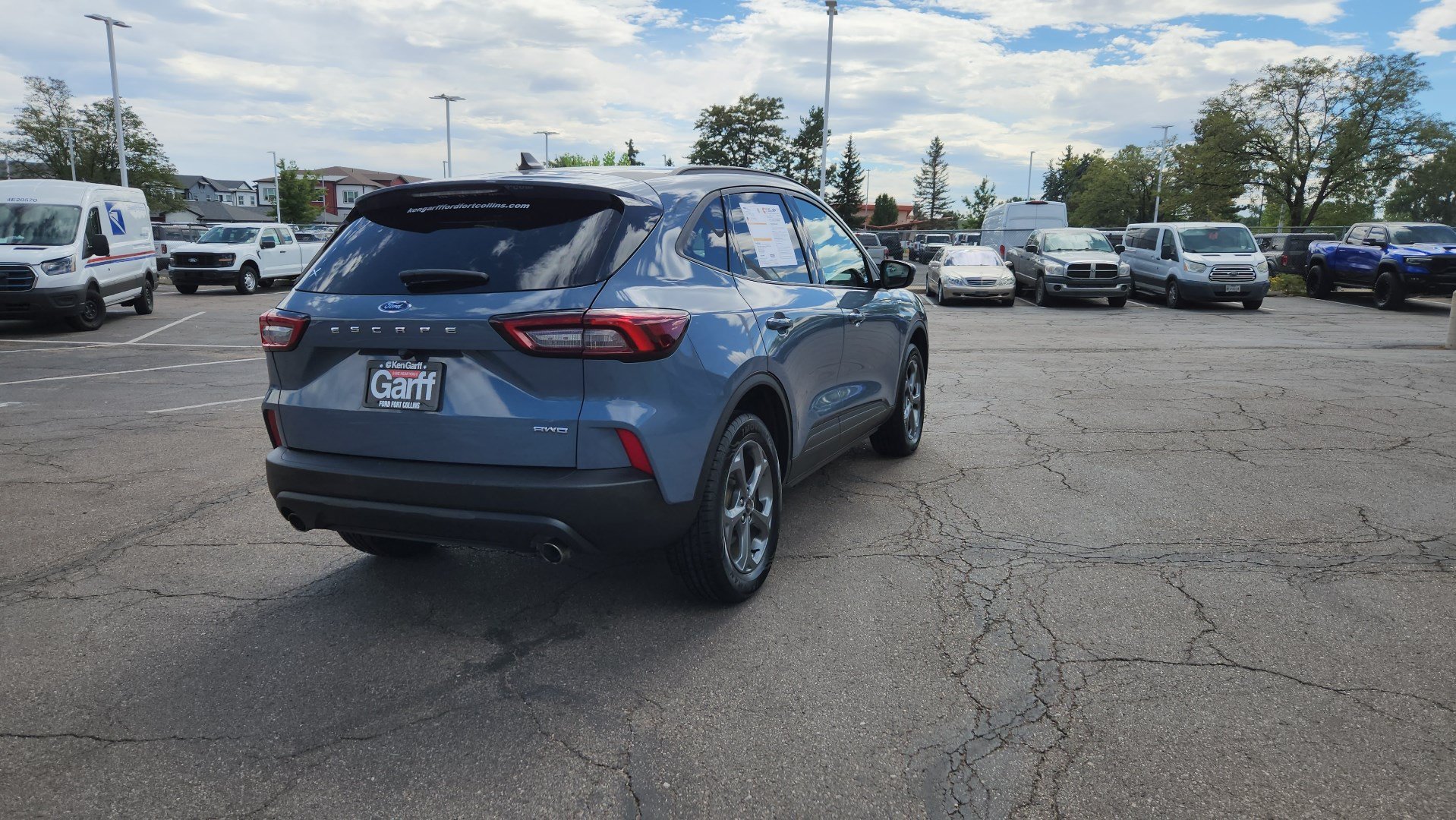 Certified 2025 Ford Escape ST-Line Select AWD/4WD image 11