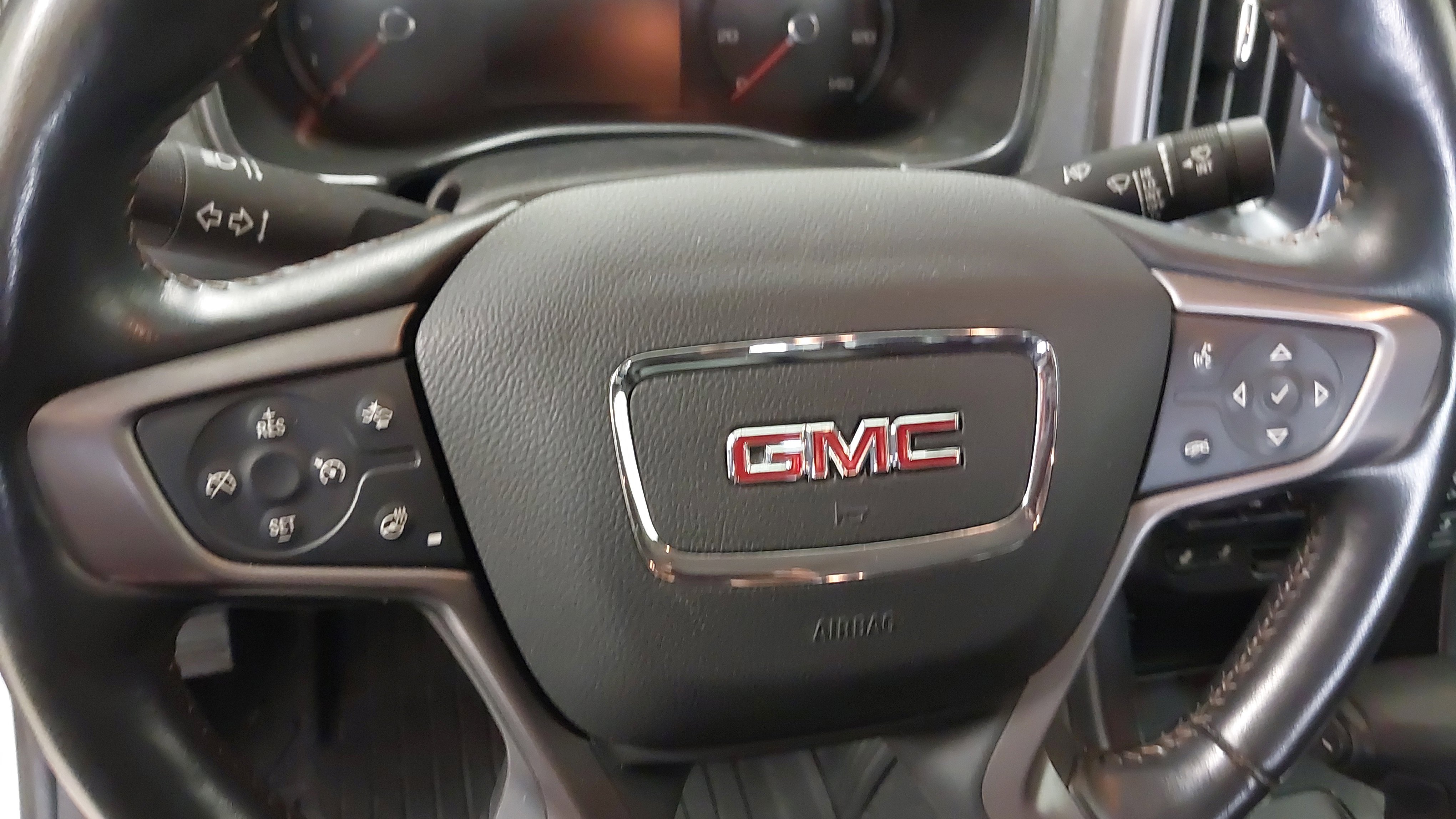 Used 2021 GMC Canyon AT4 w/ Driver Alert Package image 23
