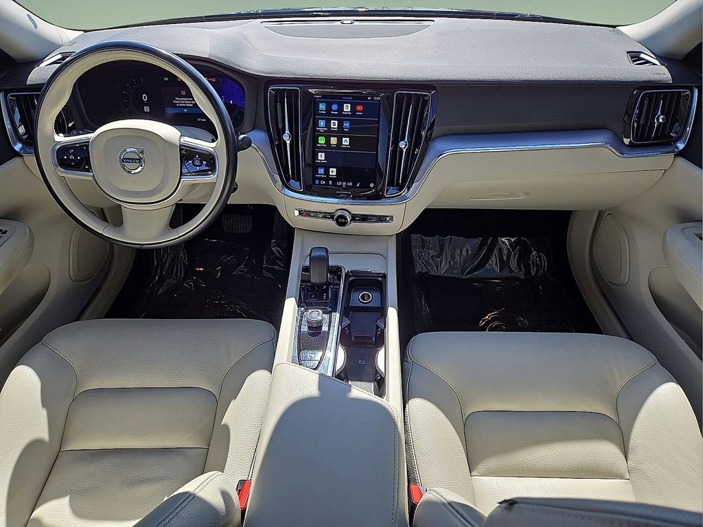 Used 2024 Volvo S60 B5 Core w/ Climate Package image 17