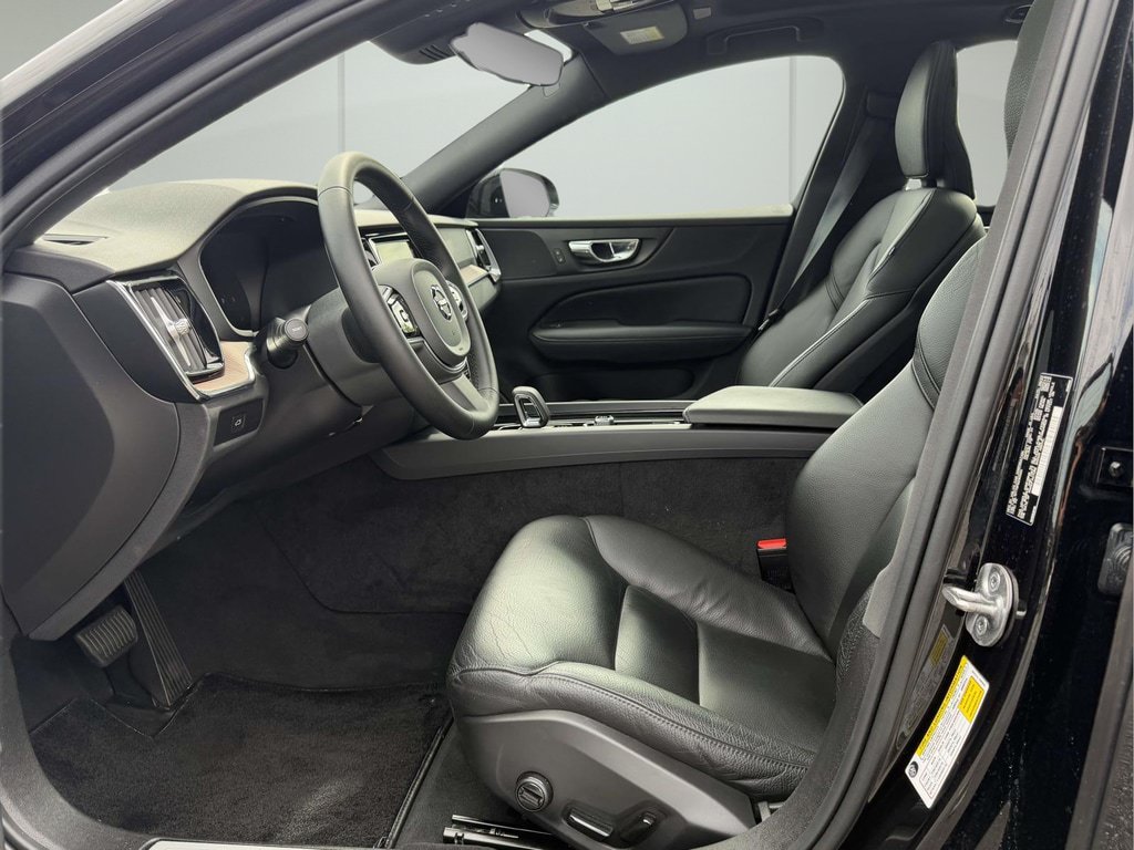 Used 2023 Volvo S60 B5 Plus w/ Climate Package AWD/4WD image 15