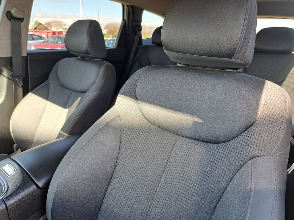 Used 2023 Hyundai Santa Fe SE image 20