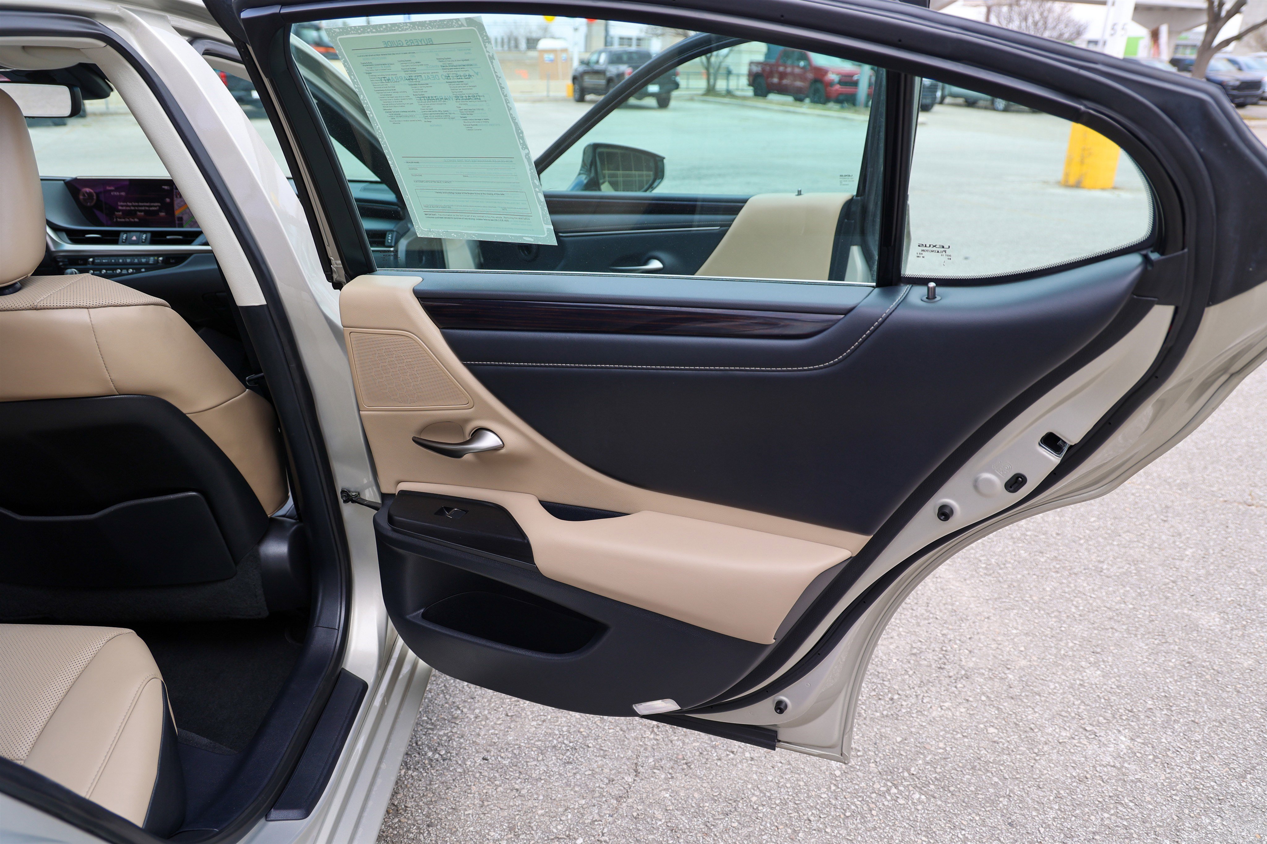 Used 2021 Lexus ES 350 w/ Premium Package image 29