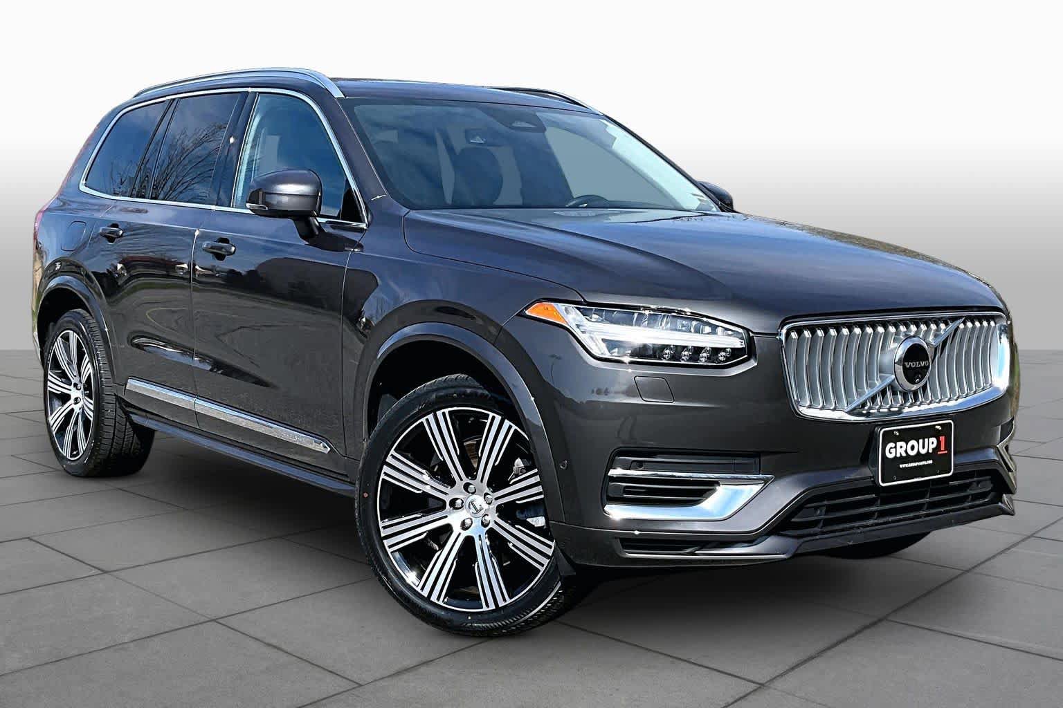Used 2024 Volvo XC90 T8 Plus w/ Protection Package AWD/4WD image 3