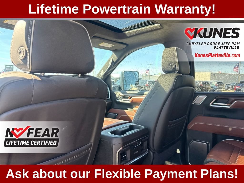 Used 2025 GMC Sierra 3500 Denali Ultimate AWD/4WD image 39