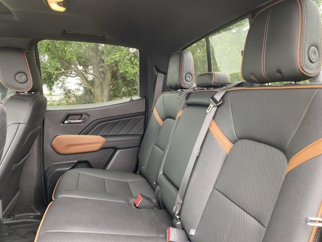 Used 2023 GMC Canyon AT4 w/ AT4 Premium Package AWD/4WD image 14