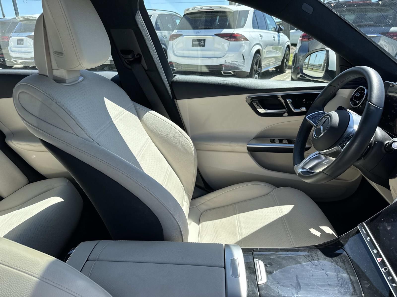 Used 2024 Mercedes-Benz C 300 Sedan image 12