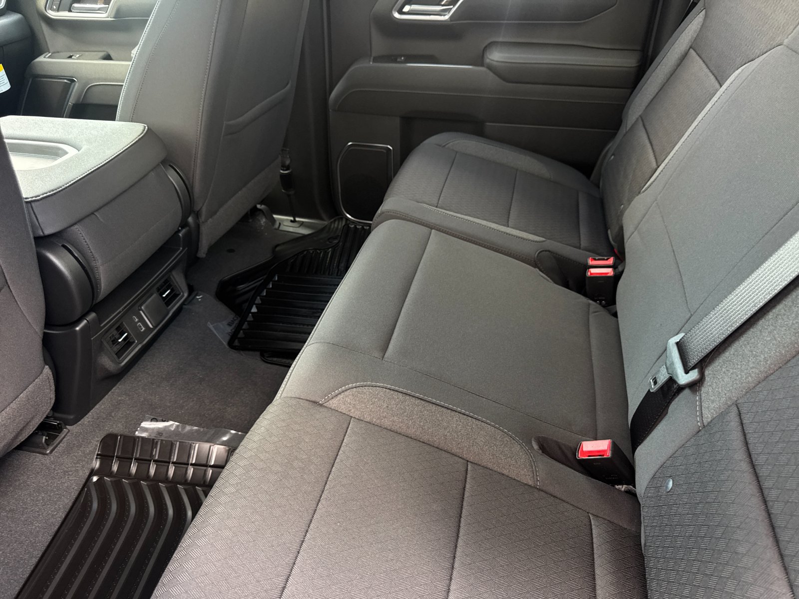 New 2026 Chevrolet Silverado 1500 LT AWD/4WD image 12