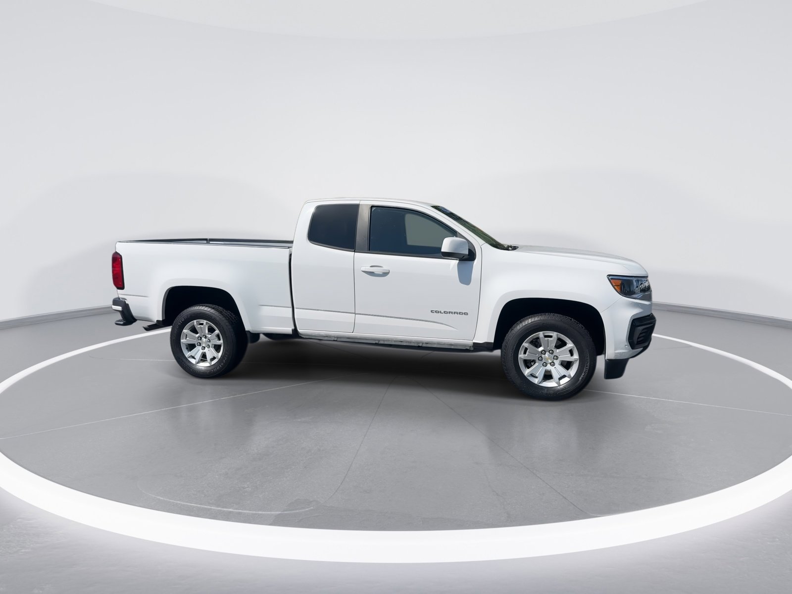 Used 2022 Chevrolet Colorado LT w/ Fleet Safety Package image 10