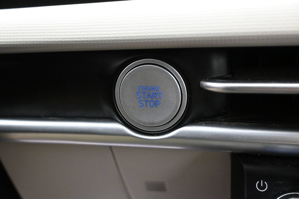 Used 2025 Hyundai Tucson SE FWD image 17