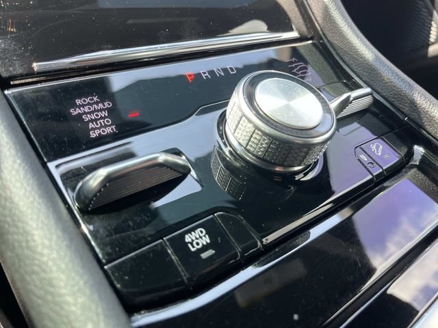 Used 2023 Jeep Grand Cherokee L Overland AWD/4WD image 41