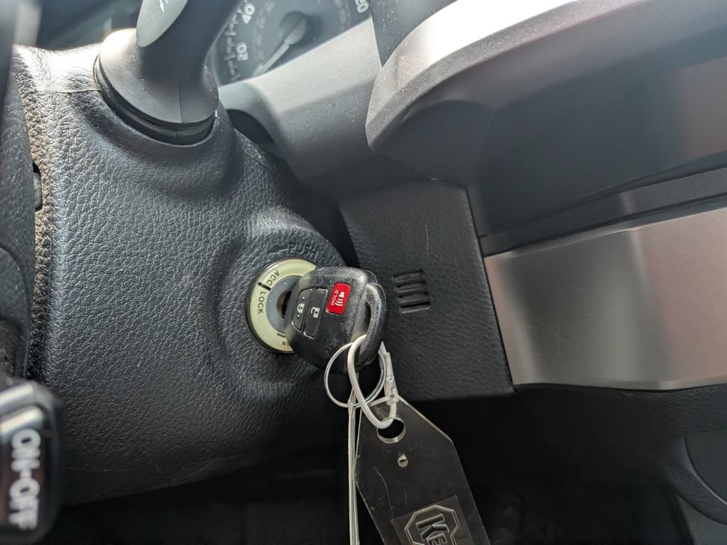 Used 2019 Toyota Tacoma SR5 RWD image 18