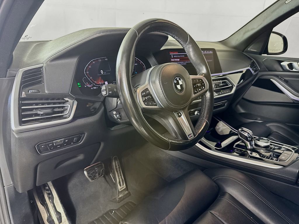 Used 2020 BMW X5 xDrive40i w/ M Sport Package AWD/4WD image 9
