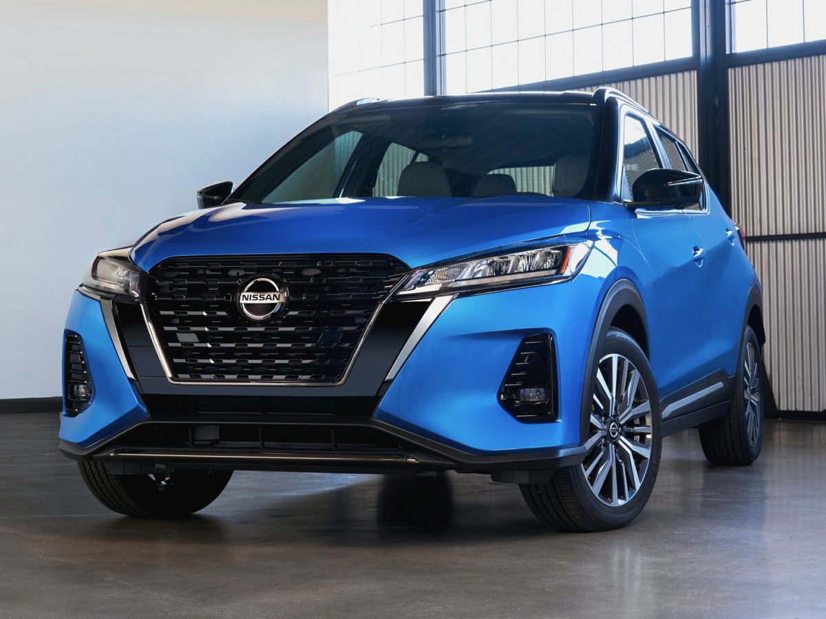 Used 2021 Nissan Kicks SV