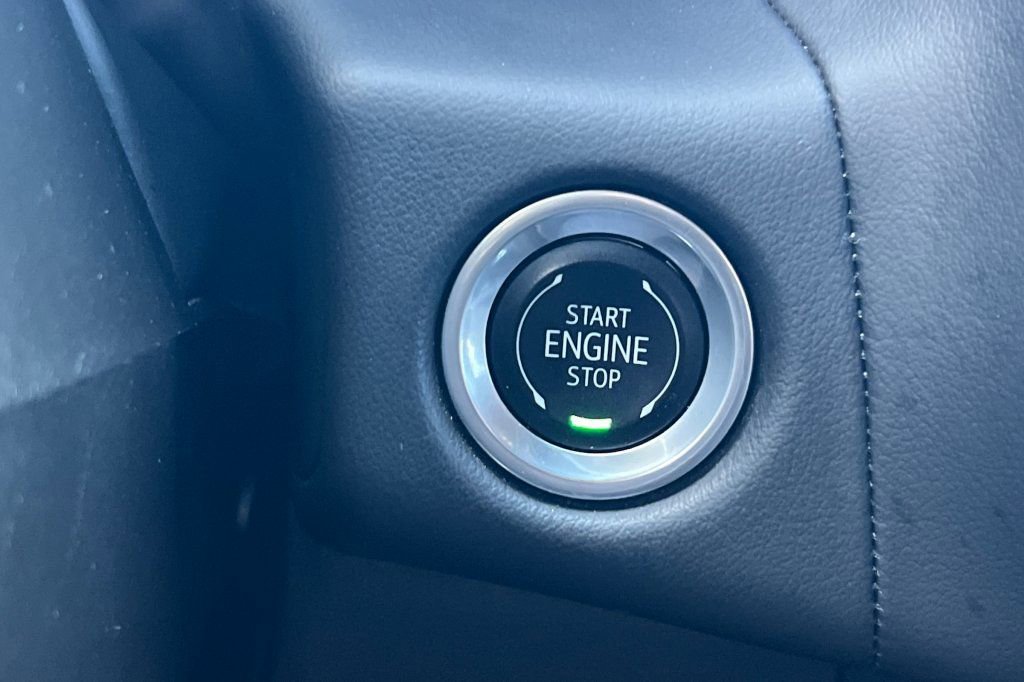 Used 2024 GMC Yukon SLT AWD/4WD image 21