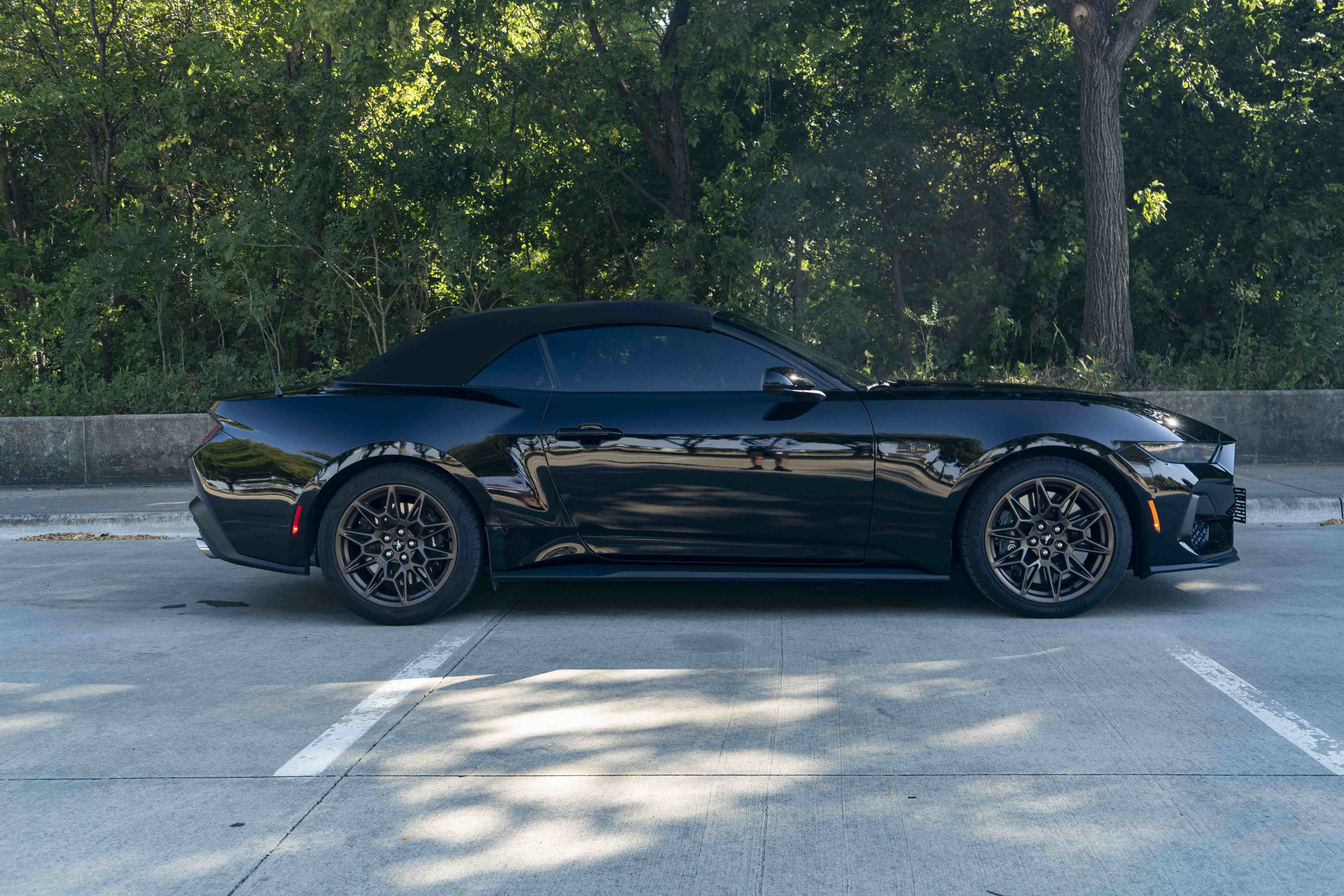 Used 2025 Ford Mustang GT Premium w/ GT Performance Package RWD image 11