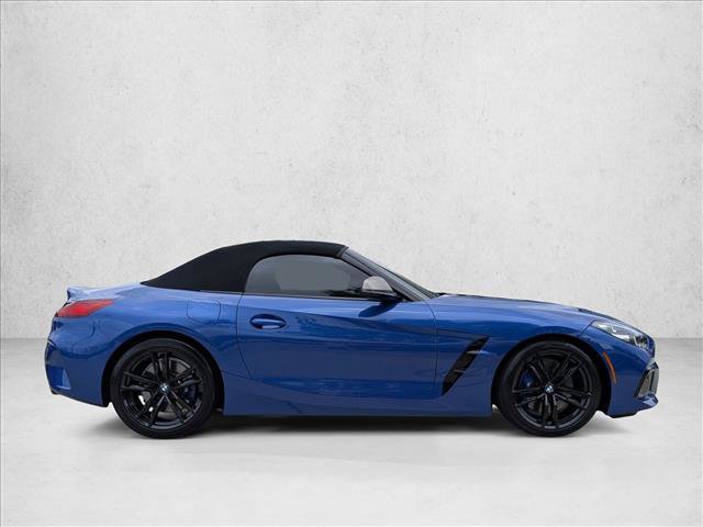 Certified 2024 BMW Z4 M40i w/ Premium Package image 4