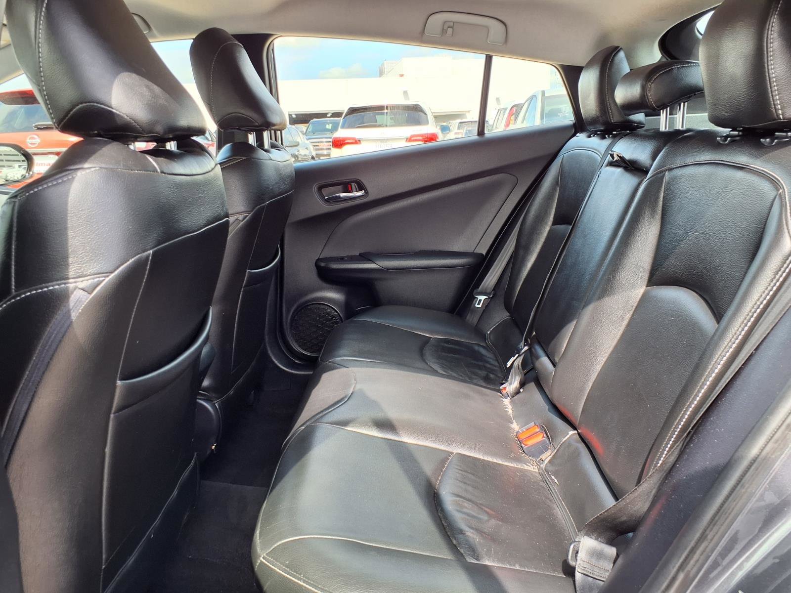 Used 2017 Toyota Prius Two w/ Prius Two Safety Plus Package FWD image 17