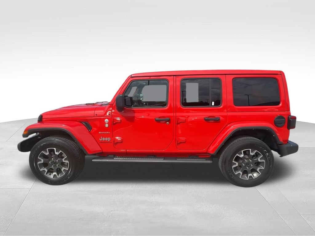 Used 2024 Jeep Wrangler Unlimited Sahara AWD/4WD image 6
