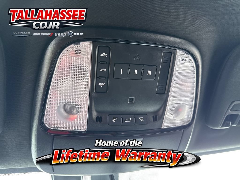 Used 2023 Dodge Durango GT RWD image 19