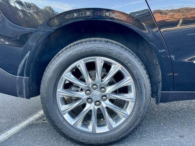 Used 2020 Buick Enclave Essence w/ Sound and Sites Package image 31