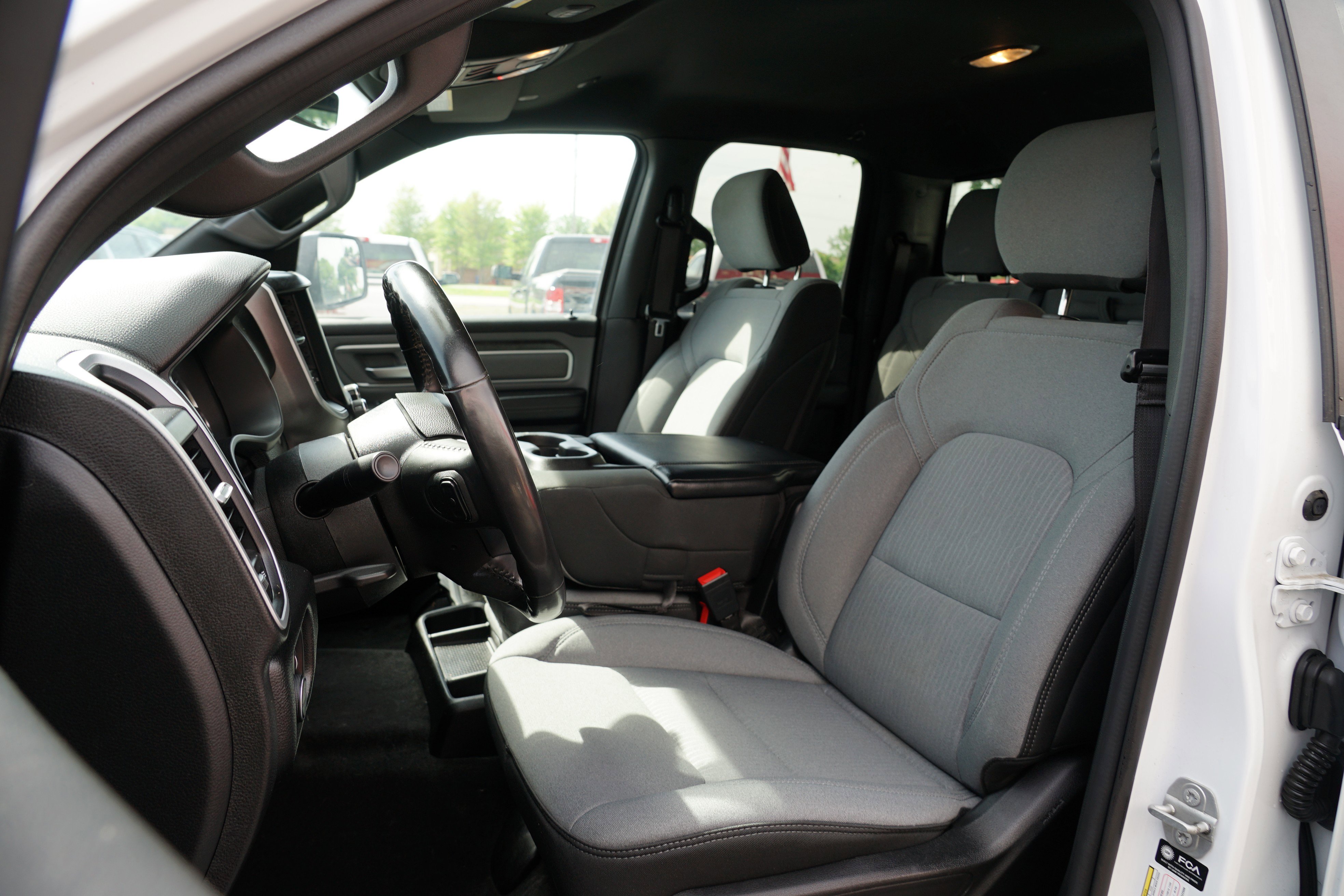 Used 2021 RAM 1500 Big Horn image 12