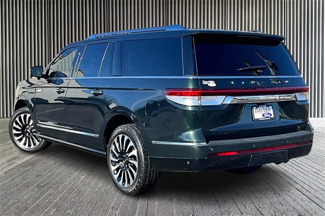 Used 2023 Lincoln Navigator L Black Label image 12