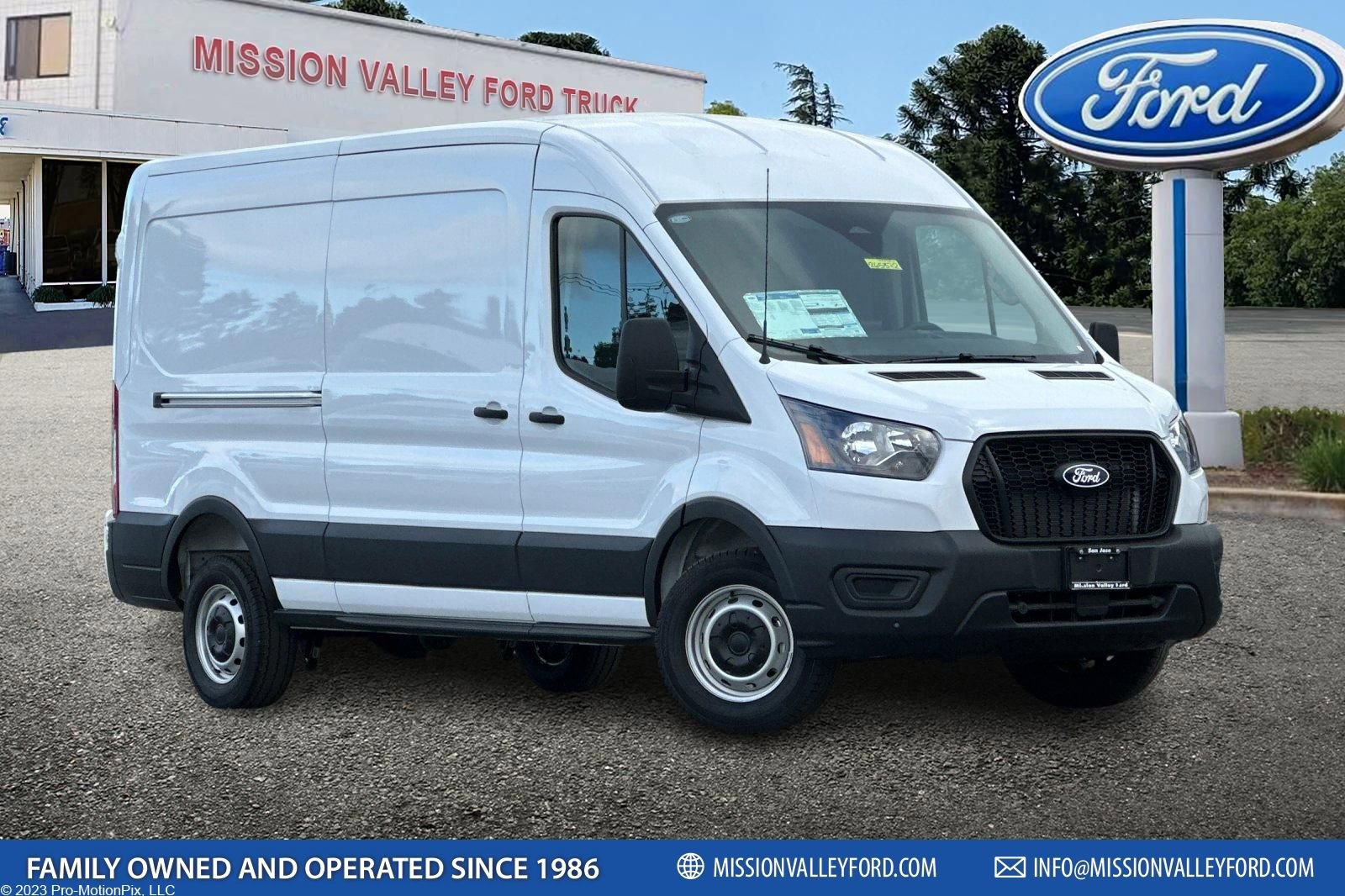 New 2026 Ford Transit 250 148 Medium Roof RWD video 1
