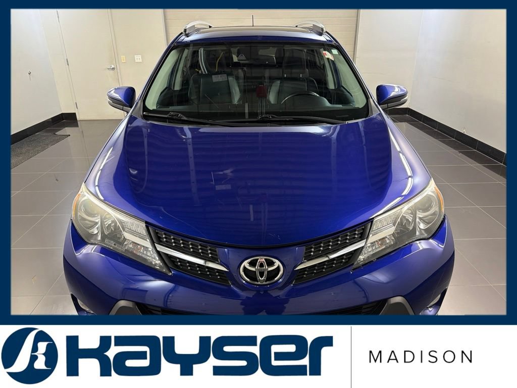 Used 2015 Toyota RAV4 Limited w/ Technology Package AWD/4WD image 2