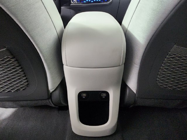 Certified 2024 Hyundai Ioniq 5 Limited AWD/4WD image 17