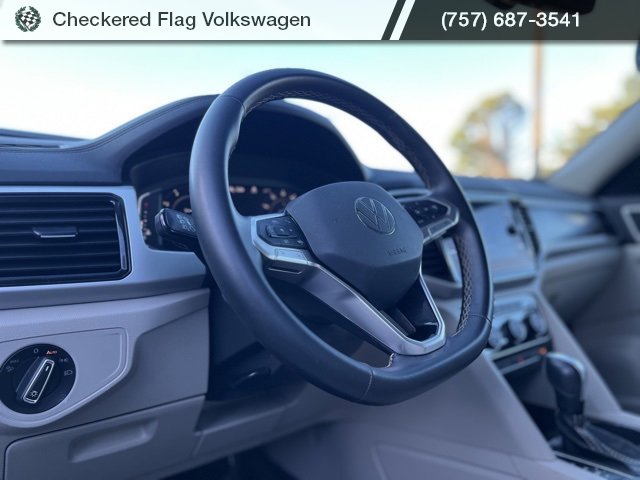 Used 2022 Volkswagen Atlas SE w/ Panoramic Sunroof Package image 22
