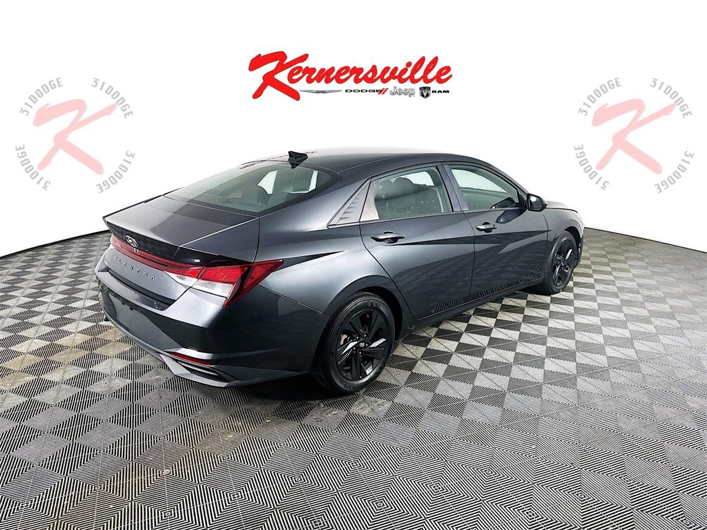 Used 2021 Hyundai Elantra SEL image 7