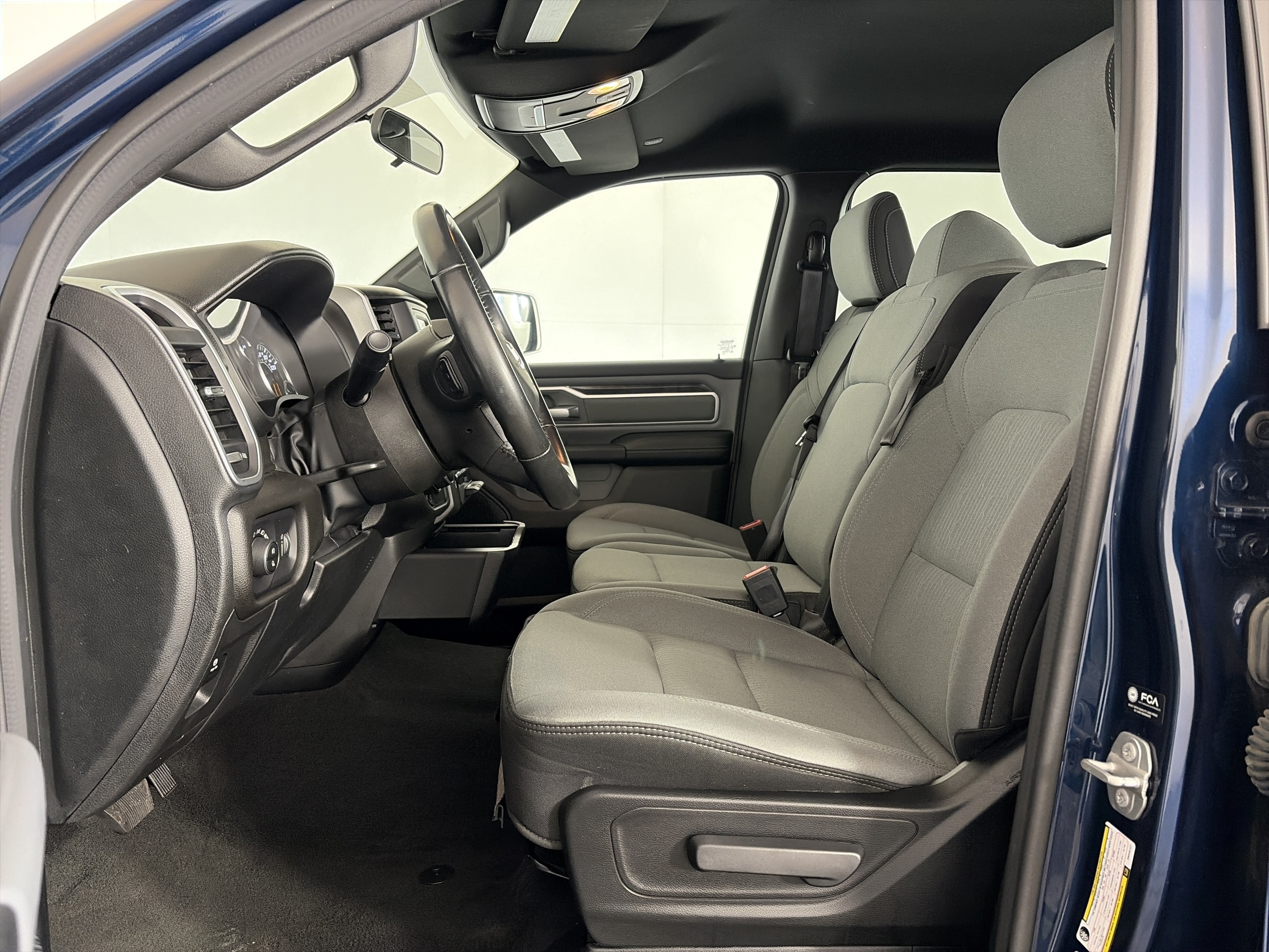 Used 2022 RAM 1500 Big Horn AWD/4WD image 6