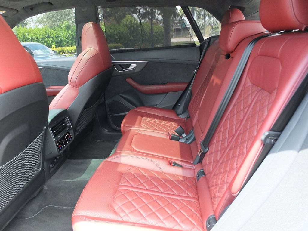 Used 2021 Audi SQ8 Prestige w/ Prestige Package AWD/4WD image 22