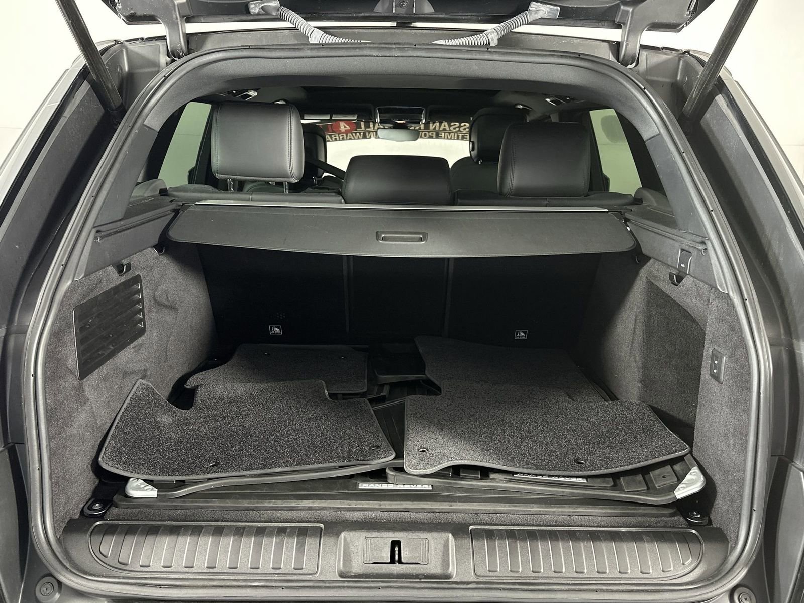 Used 2019 Land Rover Range Rover Sport Supercharged image 25