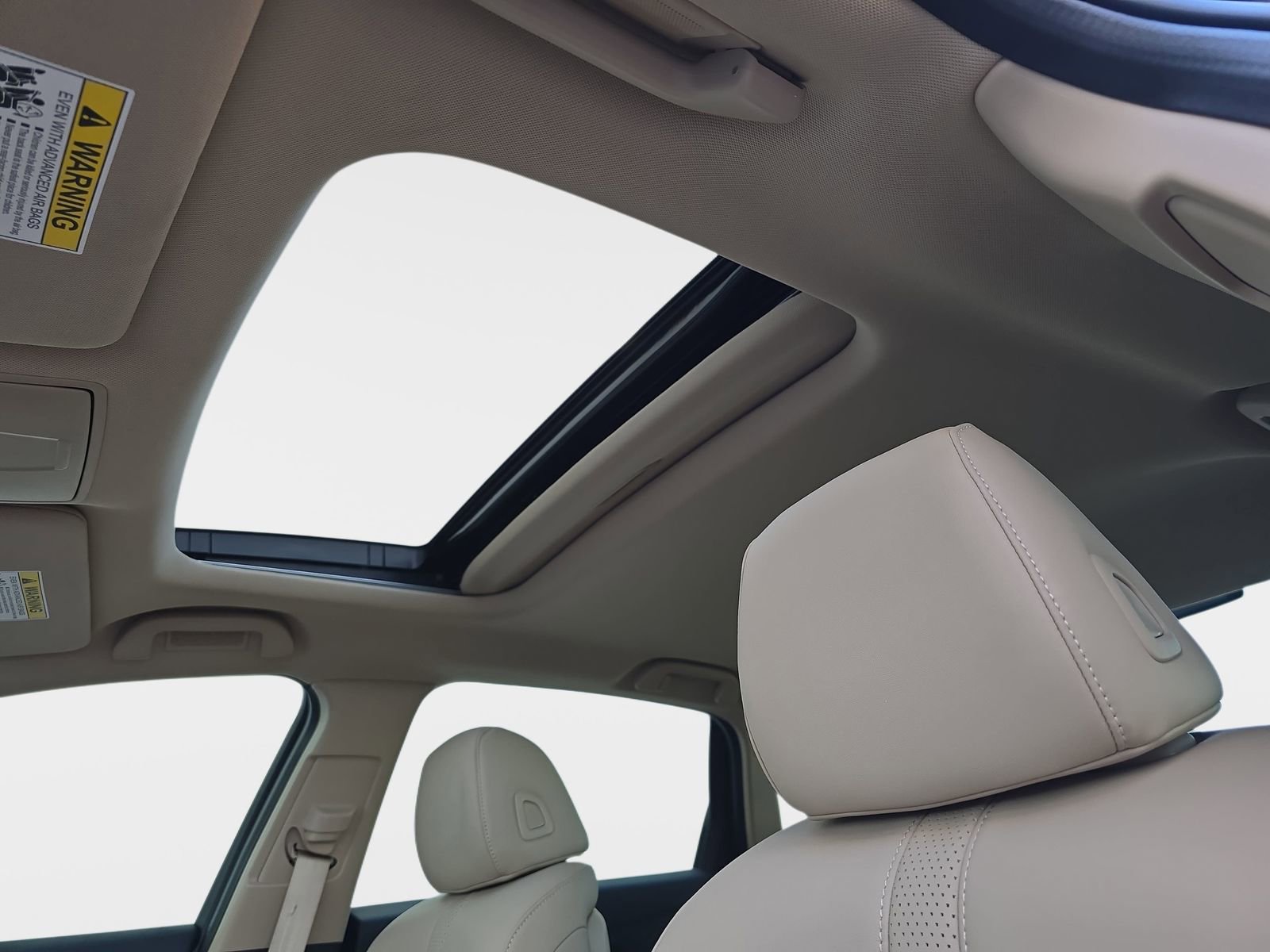 Used 2025 Acura TLX w/ Technology Package image 31