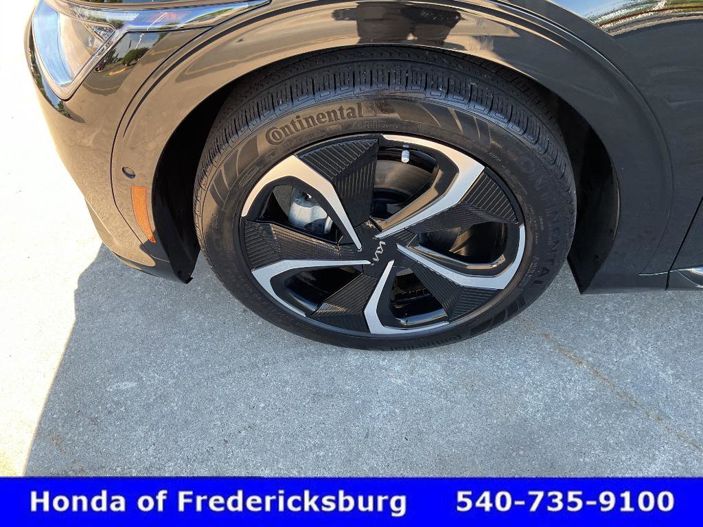 Used 2023 Kia EV6 GT-Line AWD/4WD image 10