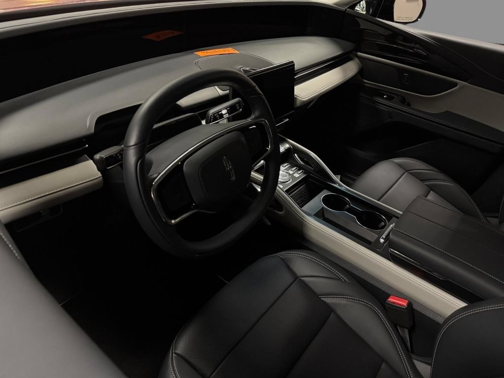 New 2024 Lincoln Nautilus Premier AWD/4WD image 6