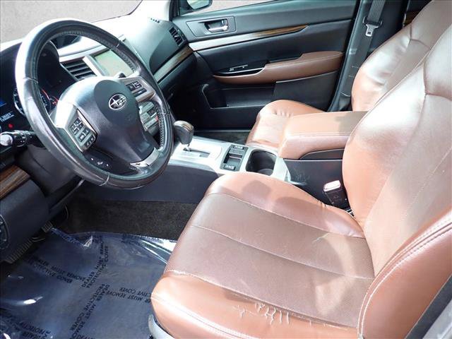 Used 2013 Subaru Outback 3.6R Limited w/ Special Appearance Pkg AWD/4WD image 11