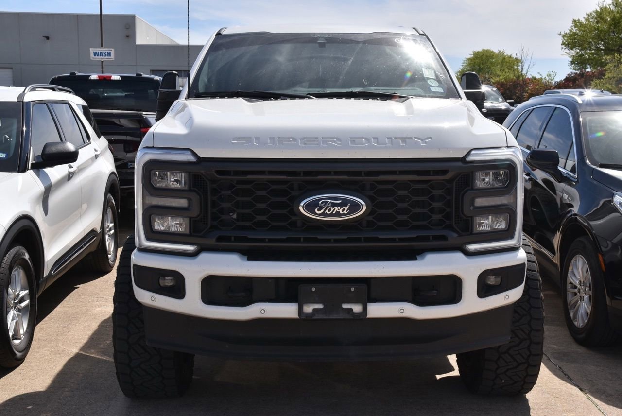 Used 2024 Ford F250 Lariat w/ Lariat Ultimate Package image 3