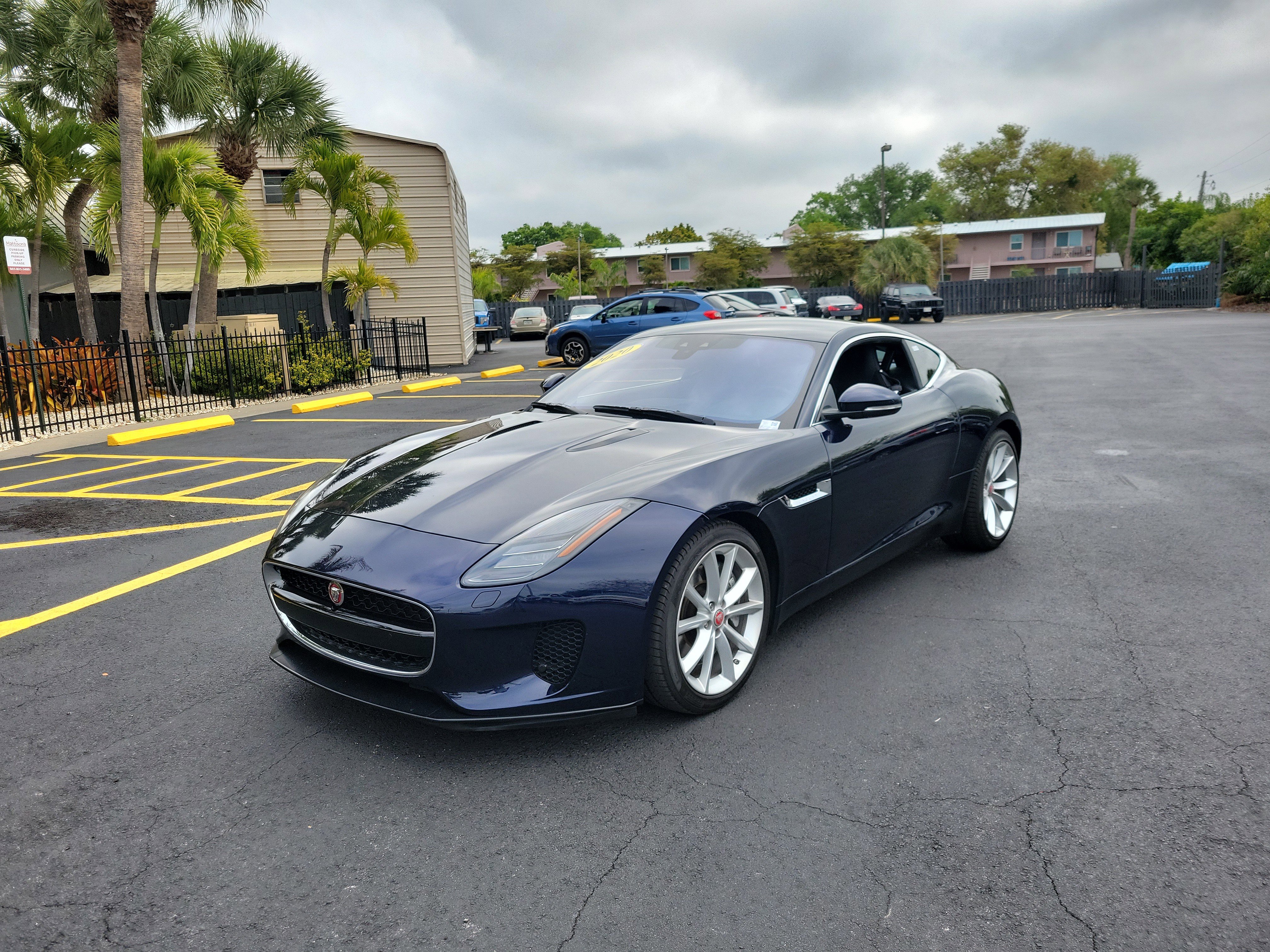 Used 2020 Jaguar F-TYPE Coupe image 9