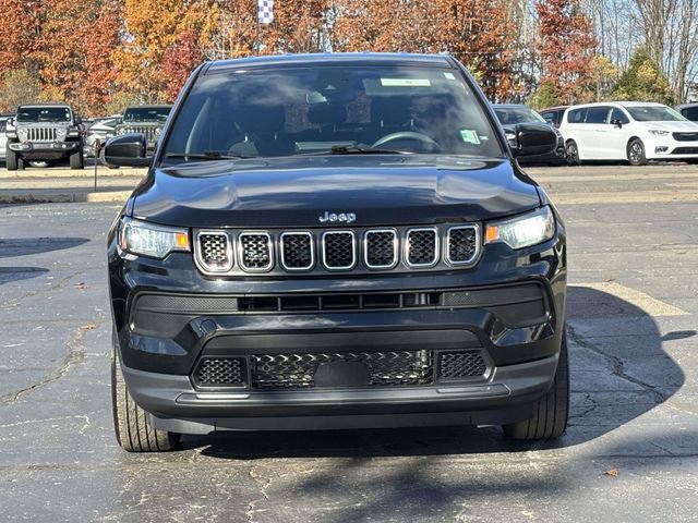 Used 2023 Jeep Compass Sport image 29