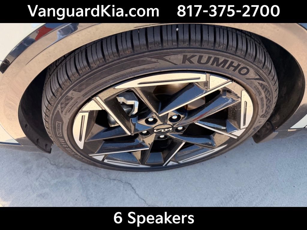 Certified 2025 Kia K4 EX FWD image 8