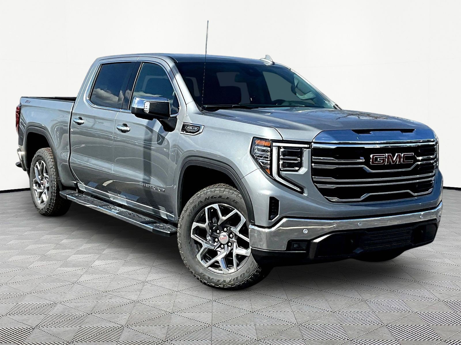 New 2026 GMC Sierra 1500 SLT w/ SLT Premium Plus Package AWD/4WD image 2