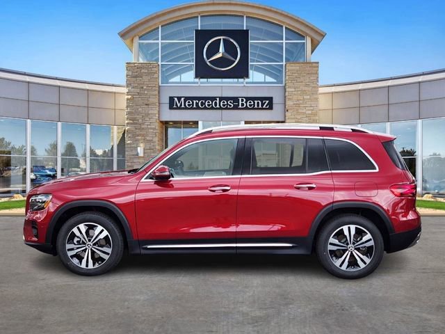 Certified 2026 Mercedes-Benz GLB 250 4MATIC image 2