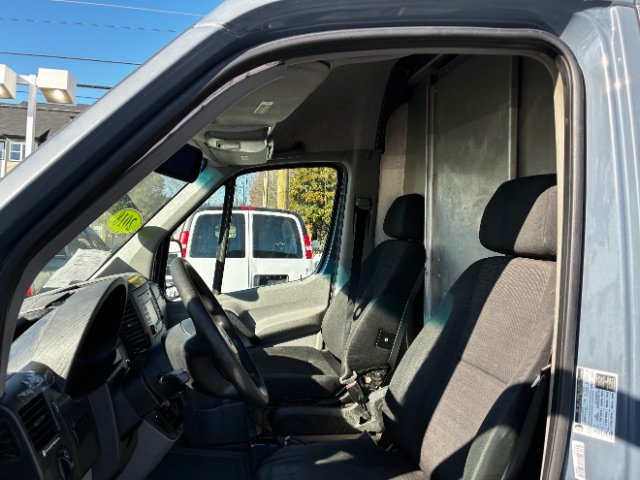 Used 2018 Mercedes-Benz Sprinter 2500 image 15