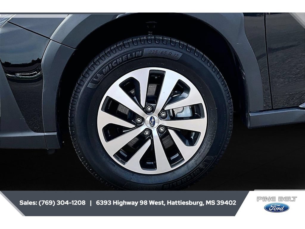 Used 2023 Subaru Outback Premium AWD/4WD image 7