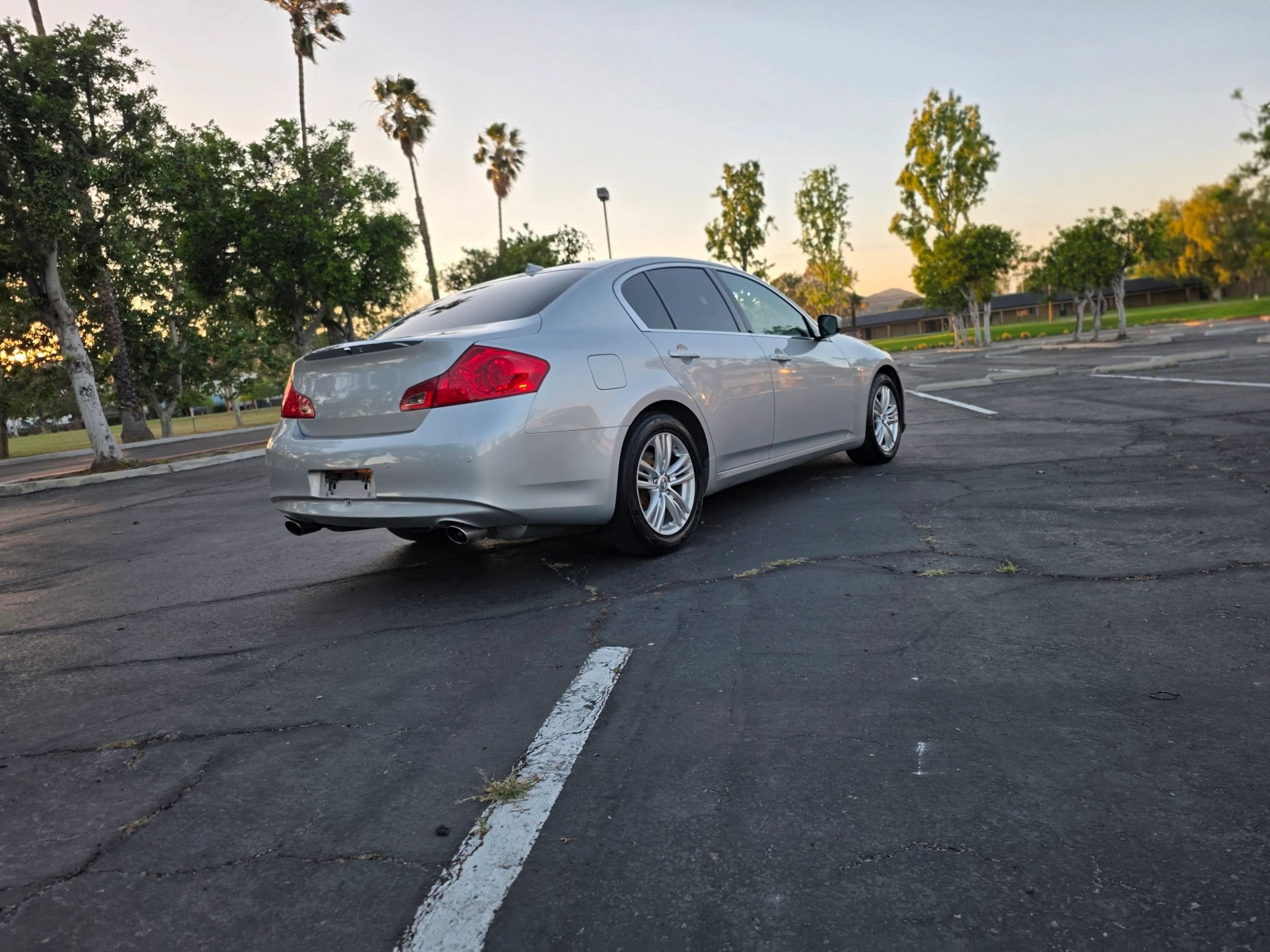 Used 2013 INFINITI G37 Journey w/ Premium Pkg RWD image 11