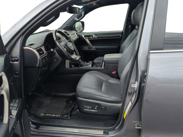 Used 2020 Lexus GX 460 Premium w/ Premium Package image 9